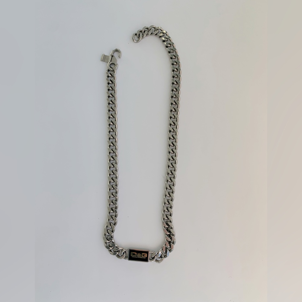 D&G/Dolce&Gabbana Silver Logo Plaque Necklace, Never worn - Picture 4 of 12
